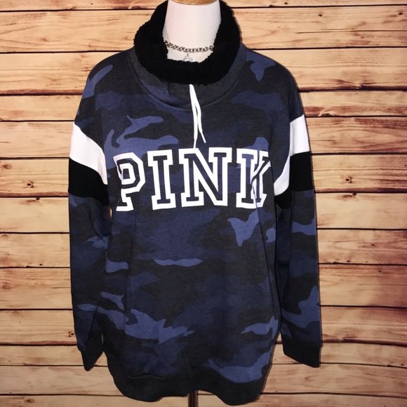 🚫SOLD🚫 VS PINK Camo Sherpa Funnel Neck Pullover - Picture 2 of 6